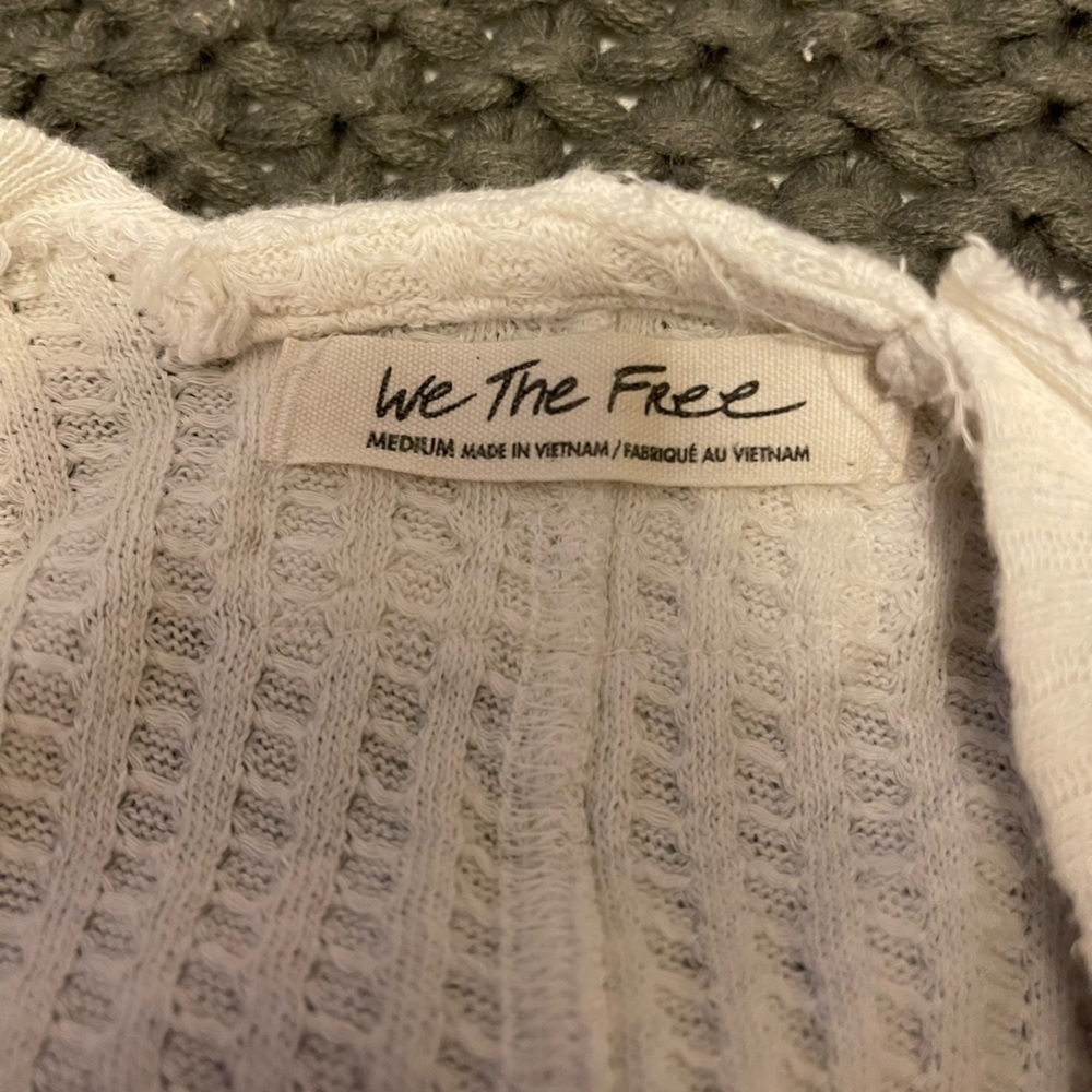 Sweater - Picture 3 of 3